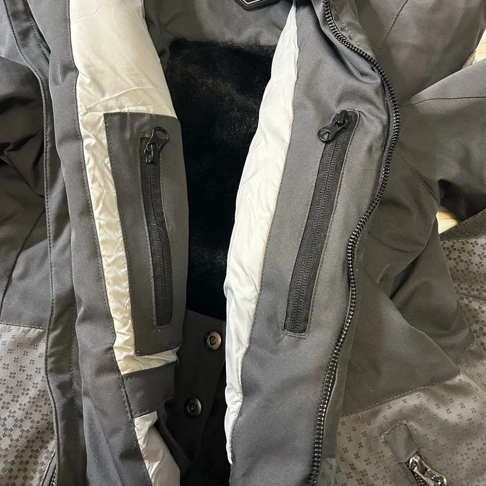 Killtec Ski Jacket Women’s  M Grey Black Water-Resistant Windproof Hooded Coat